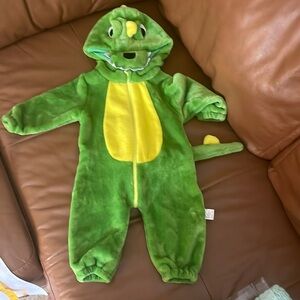 Amazon dinosaur halloween costume